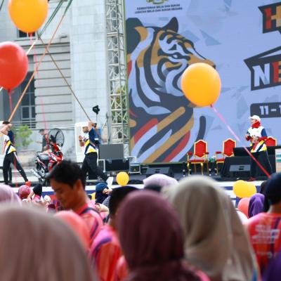 Hsn24 889